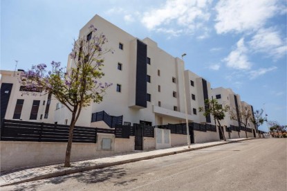 Apartmány se soukromou zahradou a turistickou licencí – Villajoyosa