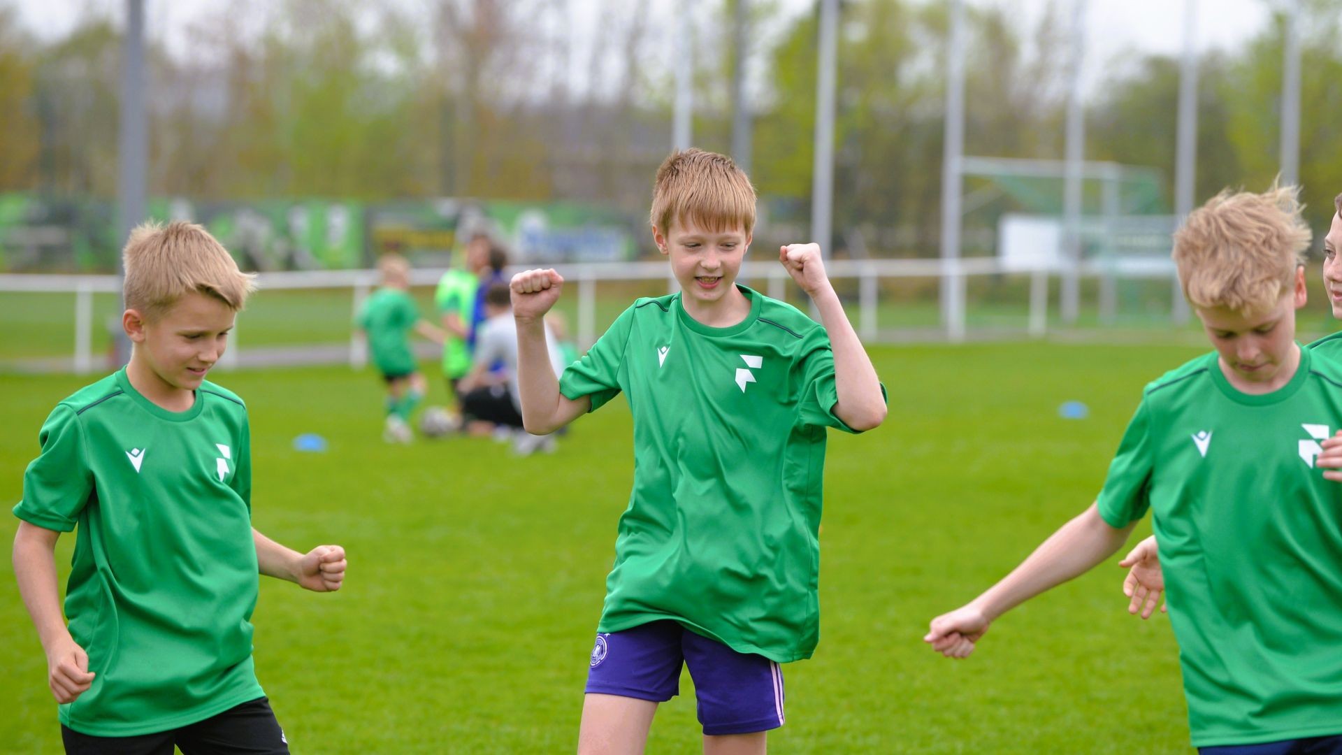 Shrnutí první sezóny a nové termíny 2026