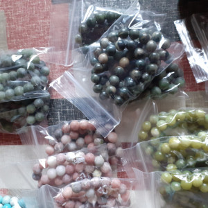 náramky od dětí ze ZŠ Komenského 1326 Pelhřimov