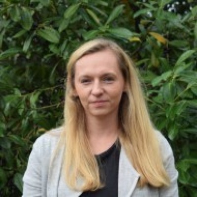 Mgr. MICHAELA ČEGANOVÁ PARÝZKOVÁ