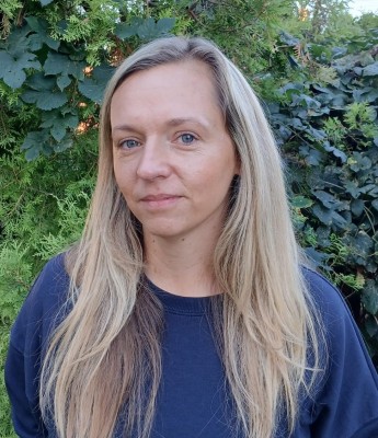 Mgr. MICHAELA ČEGANOVÁ PARÝZKOVÁ