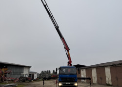 Mercedes Benz Axor 1833 4x4 - nosič kontejneru + hydraulická ruka