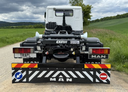 MAN LE 12.220 - nosič kontejneru CTS