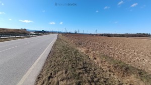 Prodej pozemku pro komerční využití o výměře 3480 m2 v k.ú. Hůry, okres České Budějovice