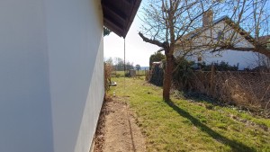Prodej chaty u rybníku Bezdrev - Zálužice