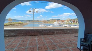 Prodej apartmánu 1+kk s terasou a výhledem na Lipno – Marina Lipno