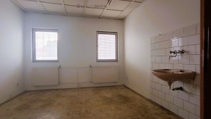 Pronájem nebytového prostoru 102 m² – České Budějovice, Jeremiášova x Rudolfovská