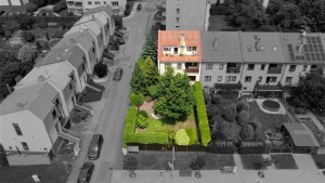 Prodej prostorného rodinného domu v centru Hluboké nad Vltavou – dvougenerační bydlení i podnikání