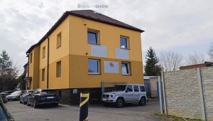 Prodej administrativní budovy s pozemkem – České Budějovice, Hlinská 415/23