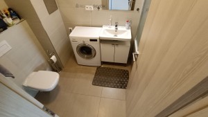 Prodej bytu 2+kk se zahradou, terasa 25 m², parkování pro 2 vozy – Hluboká nad Vltavou, Ječná ulice