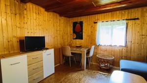Prodej dřevěné chaty na soutoku Malše a Stropnice s vlastním pozemkem 553 m2