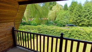 Prodej dřevěné chaty na soutoku Malše a Stropnice s vlastním pozemkem 553 m2