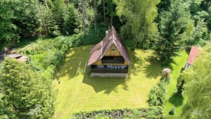 Prodej dřevěné chaty na soutoku Malše a Stropnice s vlastním pozemkem 553 m2