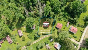 Prodej dřevěné chaty na soutoku Malše a Stropnice s vlastním pozemkem 553 m2