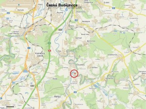 Prodej dřevěné chaty na soutoku Malše a Stropnice s vlastním pozemkem 553 m2