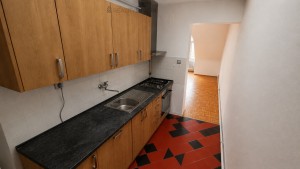 Pronájem světlého podkrovního bytu 3+kk, 90 m², Jeremiášova, České Budějovice