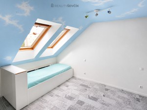 Prodej mezonetového bytu 3+kk, 93 m², terasa, garážové stání – Dobrá Voda u Č. Budějovic