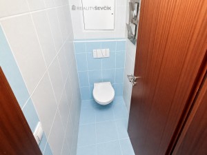 Prodej mezonetového bytu 3+kk, 93 m², terasa, garážové stání – Dobrá Voda u Č. Budějovic