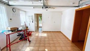 Prodej nadstandardního rodinného domu 5+1 s jídelnou, garáží, bazénem - Jabloňová, České Budějovice