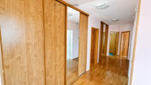 Prodej nadstandardního rodinného domu 5+1 s jídelnou, garáží, bazénem - Jabloňová, České Budějovice