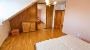 Prodej nadstandardního rodinného domu 5+1 s jídelnou, garáží, bazénem - Jabloňová, České Budějovice