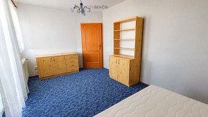 Prodej nadstandardního rodinného domu 5+1 s jídelnou, garáží, bazénem - Jabloňová, České Budějovice