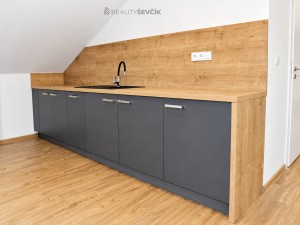 Pronájem bytu 2+kk, 60 m2 v ul. Nádražní ve Zlivi