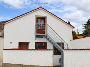 Pronájem bytu 2+kk, 60 m2 v ul. Nádražní ve Zlivi