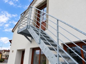 Pronájem bytu 2+kk, 60 m2 v ul. Nádražní ve Zlivi