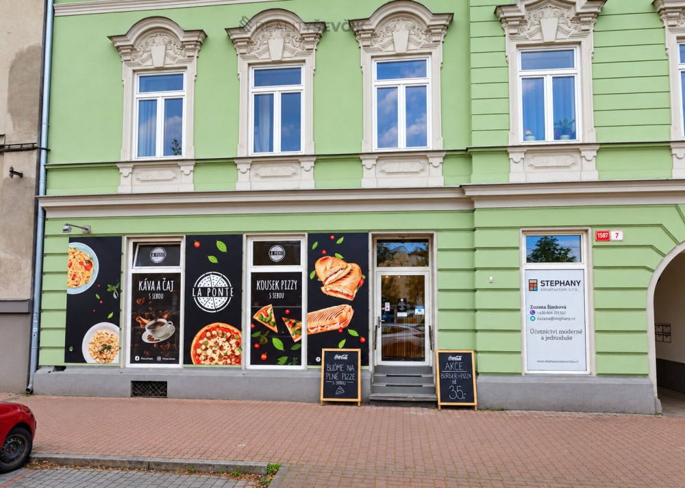 Pronájem komerčního prostoru 57 m², Pražská 7, Mariánské náměstí, České Budějovice