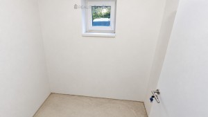 Pronájem bytu 2+kk, 54 m², balkon 12,6 m², garážové stání – České Budějovice, Plavská