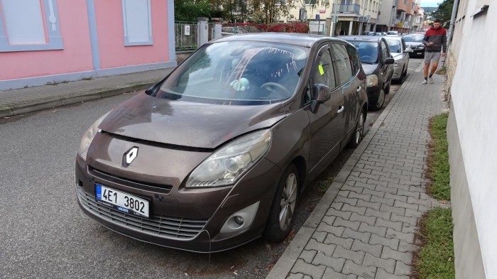 Dražba vozidel na OP Dubeč