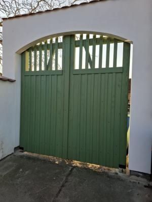 Selská vrata, pergoly