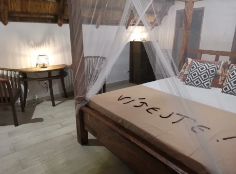 Zaria Bungalows | WaeFoo.com