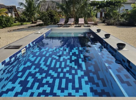 Zaria Bungalows | WaeFoo.com