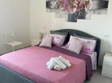 Upper Hill House | WaeFoo.com
