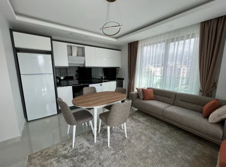 Nový luxusní apartmán v první linii u moře s bazénem, posilovnou, WIFI, klimatizací, pračkou, myčkou, obsazenost 3 dospělí nebo 2 dospělí 2 děti | WaeFoo.com