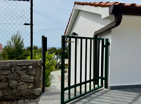 Apartmani Michelle - Diminići | WaeFoo.com