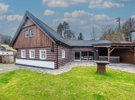 Roubenka50 | WaeFoo.com