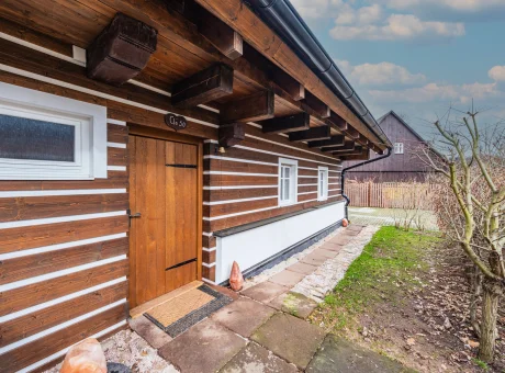 Roubenka50 | WaeFoo.com