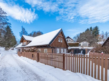 Roubenka50 | WaeFoo.com