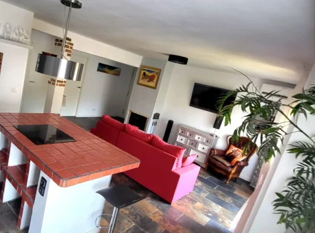 Cosy 2 bedroom apartment-flat on 5 floor with balcony in the centre of Denia near the playa- SPAIN | WaeFoo.com