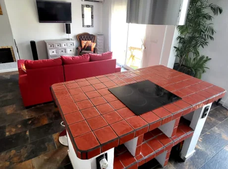 Cosy 2 bedroom apartment-flat on 5 floor with balcony in the centre of Denia near the playa- SPAIN | WaeFoo.com
