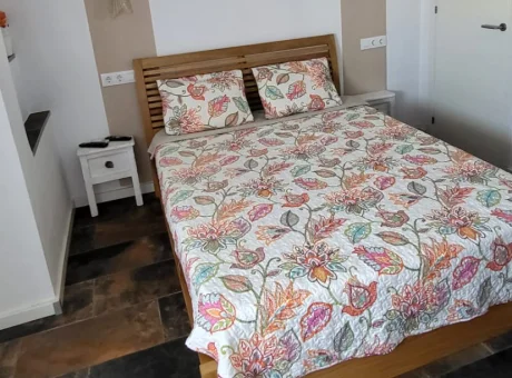 Cosy 2 bedroom apartment-flat on 5 floor with balcony in the centre of Denia near the playa- SPAIN | WaeFoo.com