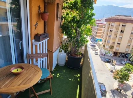 Cosy 2 bedroom apartment-flat on 5 floor with balcony in the centre of Denia near the playa- SPAIN | WaeFoo.com