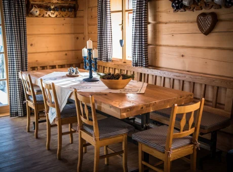 Roubenka u sjezdovky | WaeFoo.com