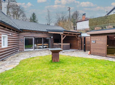 Roubenka50 | WaeFoo.com